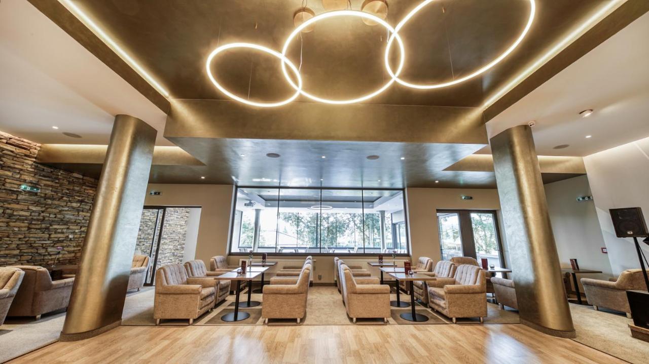 MÁJ Hotel Medical Wellness Piest'any Esterno foto