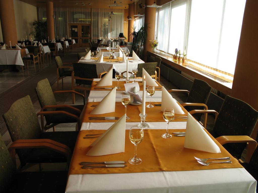 MÁJ Hotel Medical Wellness Piest'any Esterno foto